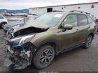 2022 Subaru Forester Premium Зеленый vin: JF2SKAEC0NH481776