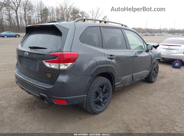 JF2SKAJC8RH418162 2024 SUBARU FORESTER Серый Задняя правая четверть