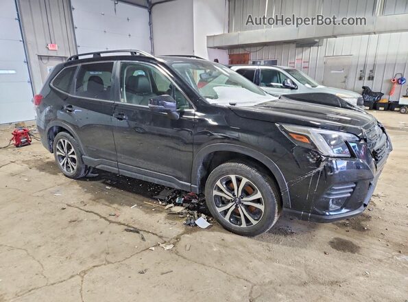 JF2SKALCXRH451726 2024 SUBARU FORESTER Черный Передняя правая четверть