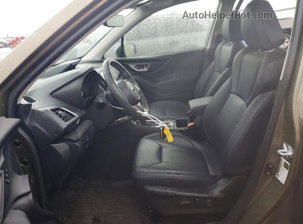 JF2SKAMC6RH436574 2024 SUBARU FORESTER Green Front interior view