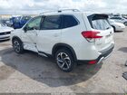 2022 Subaru Forester Touring Белый vin: JF2SKARC2NH511838