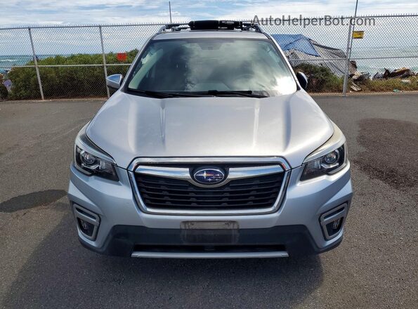 JF2SKAWC8KH400503 2019 SUBARU FORESTER Серебряный Вид спереди
