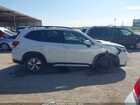 2020 Subaru Forester Touring Белый vin: JF2SKAXC2LH603290