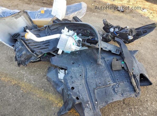 JF2SKAXC6LH437968 2020 SUBARU FORESTER White Widok komory silnika