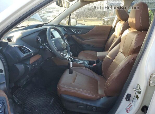 JF2SKAXC6LH437968 2020 SUBARU FORESTER White Widok wnętrza z przodu
