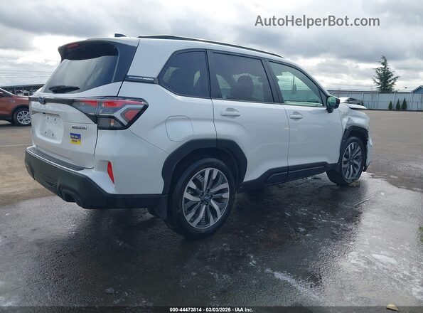 JF2SLDTC7SH587137 2025 SUBARU FORESTER Белый Задняя правая четверть