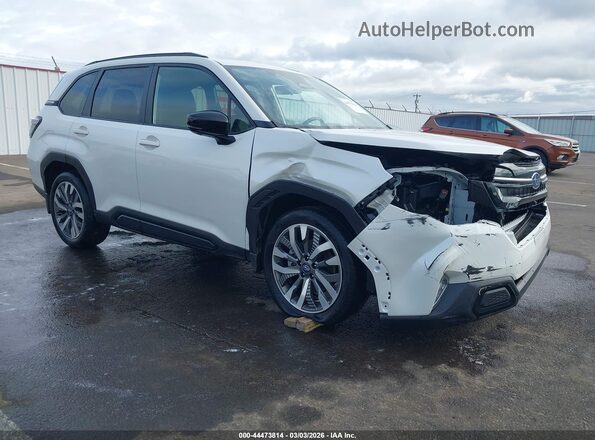 JF2SLDTC7SH587137 2025 SUBARU FORESTER Белый Передняя правая четверть