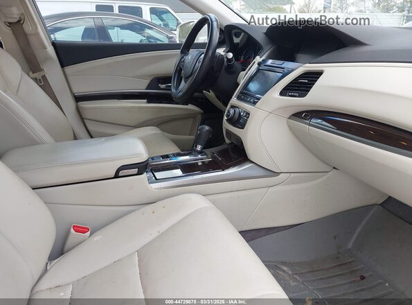 JH4KC1F9XGC000946 2016 ACURA RLX Белый Вид салона спереди
