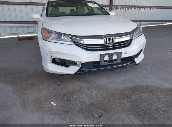 JHMCR6F52HC003340 2017 HONDA ACCORD HYBRID Белый Вид спереди