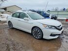 2017 Honda Accord Hybrid Exl Белый vin: JHMCR6F52HC016427
