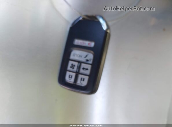 JHMZC5F15KC004329 2019 HONDA CLARITY PLUG-IN HYBRID Белый Вид панели приборов