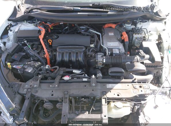 JHMZC5F15KC004329 2019 HONDA CLARITY PLUG-IN HYBRID Белый Вид сзади
