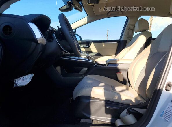 JHMZC5F16JC020179 2018 HONDA CLARITY White Вид салону спереду