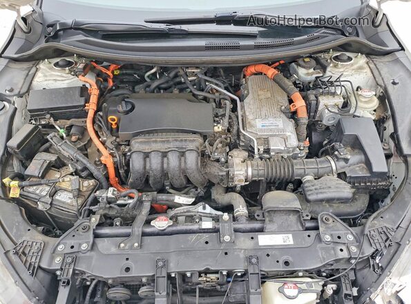 JHMZC5F1XJC015924 2018 HONDA CLARITY White Widok wnętrza z tyłu