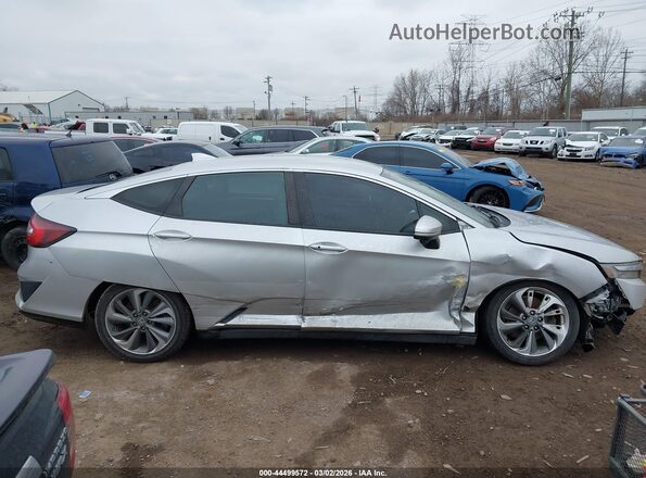 JHMZC5F30JC001564 2018 HONDA CLARITY PLUG-IN HYBRID Серебряный Вид задней части салона