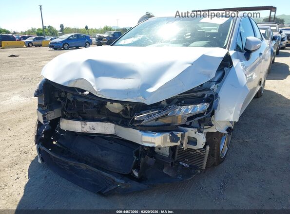JHMZC5F34KC000824 2019 HONDA CLARITY PLUG-IN HYBRID Белый Вид спереди