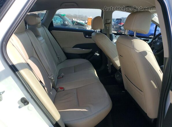 JHMZC5F36JC002315 2018 HONDA CLARITY Белый Вид задних сидений