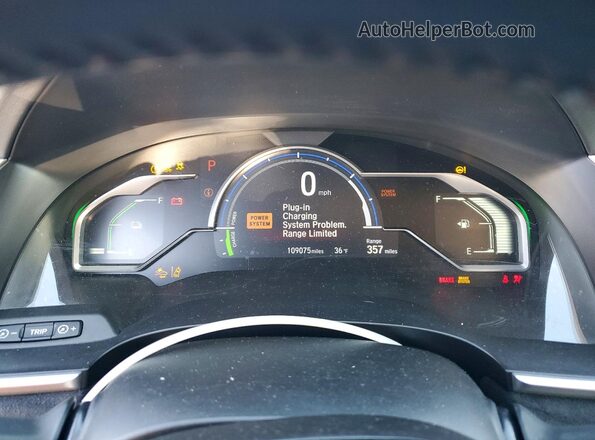 JHMZC5F38JC020654 2018 HONDA CLARITY Черный Вид щитка приборов
