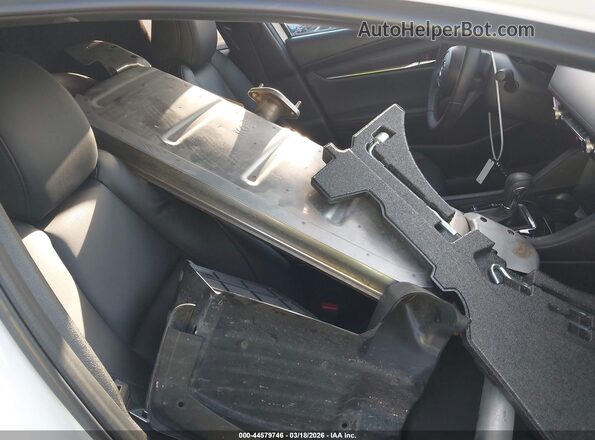 JM1BPACM0S1784833 2025 MAZDA 3 Белый Вид щитка приборов