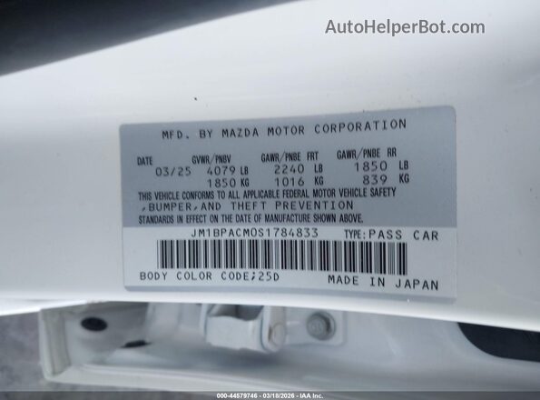 JM1BPACM0S1784833 2025 MAZDA 3 Белый Вид подкапотного пространства