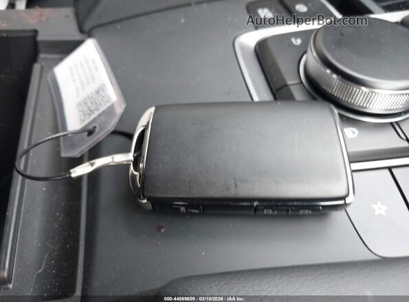 JM1BPAKL2T1858442 2026 MAZDA 3 Серебряный Вид панели приборов