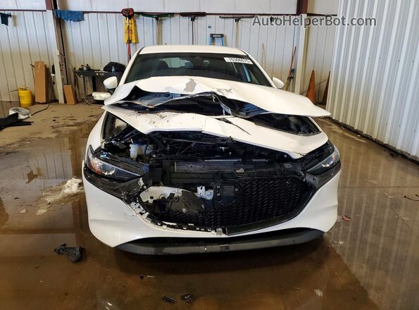 JM1BPAKM3P1605080 2023 MAZDA 3 Белый Вид спереди