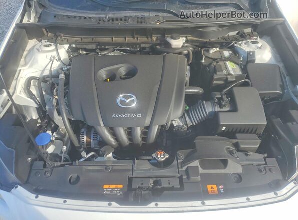 JM1DKDB71M1516350 2021 MAZDA CX-3 White Vista del compartimento del motor