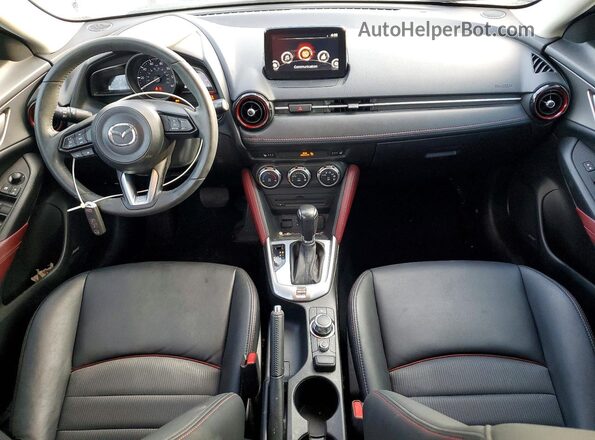JM1DKDC76J0313843 2018 MAZDA CX-3 Синий Вид панели приборов