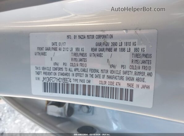 JM1DKFC71H0165574 2017 MAZDA CX-3 White Widok komory silnika