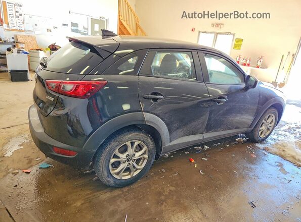 JM1DKFC73J1332405 2018 MAZDA CX-3 Черный Задняя правая четверть
