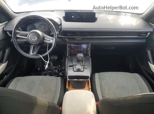 JM1DRACB3P0200651 2023 MAZDA MX-30 Gray Widok deski rozdzielczej