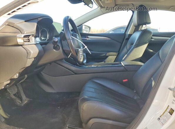 JM1GL1VM5J1312513 2018 MAZDA 6 Белый Вид салона спереди