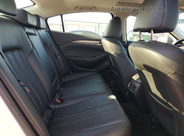 JM1GL1VM5J1312513 2018 MAZDA 6 Белый Вид задних сидений