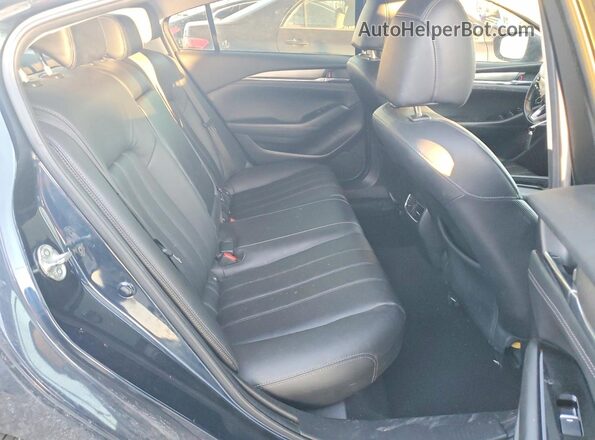 JM1GL1VM8J1315129 2018 MAZDA 6 Black Widok tylnych siedzeń