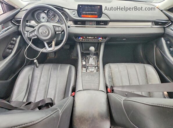 JM1GL1VM8J1326745 2018 MAZDA 6 Синий Вид панели приборов