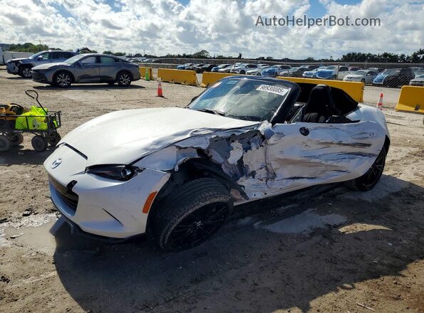 JM1NDAC76S0656201 2025 MAZDA MX-5 White Առջևի ձախ երեք քառորդ տեսարան