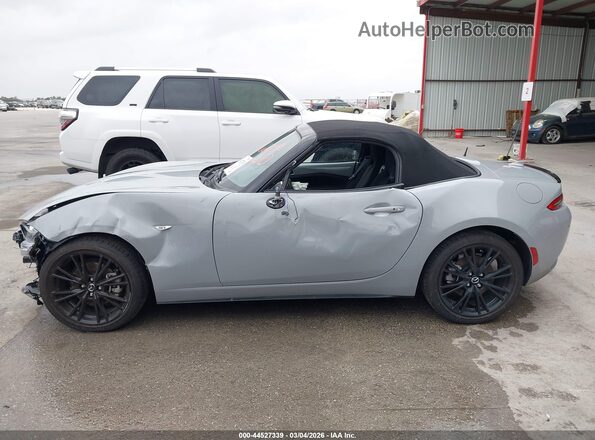 JM1NDAC7XS0653348 2025 MAZDA MX-5 MIATA Серый 