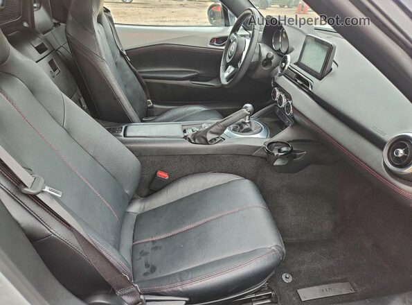 JM1NDAD72J0200676 2018 MAZDA MX-5 Белый Вид задних сидений