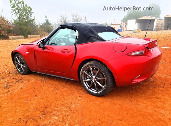 JM1NDAD79H0124805 2017 MAZDA MX-5 Красный Задняя левая четверть
