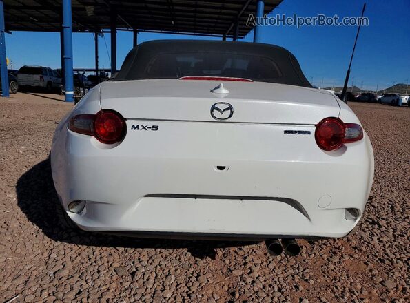JM1NDAD7XP0558035 2023 MAZDA MX-5 Белый Вид сзади