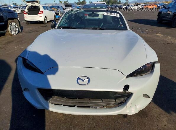 JM1NDAL72J0200792 2018 MAZDA MX-5 Silver Widok z przodu