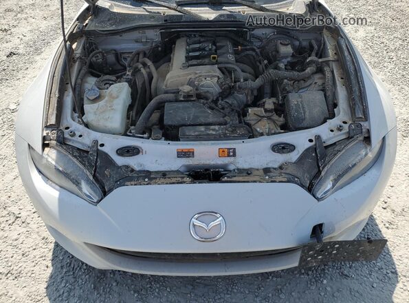 JM1NDAM73H0103268 2017 MAZDA MX-5 Серебряный Вид задней части салона