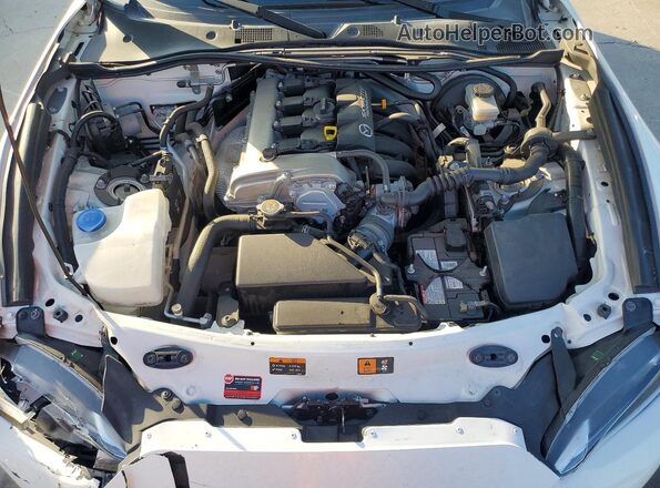 JM1NDAM73H0107403 2017 MAZDA MX-5 White უკანა სალონის ხედი