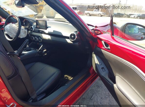 JM1NDAM74N0503285 2022 MAZDA MX-5 MIATA RF Red Widok wnętrza z przodu