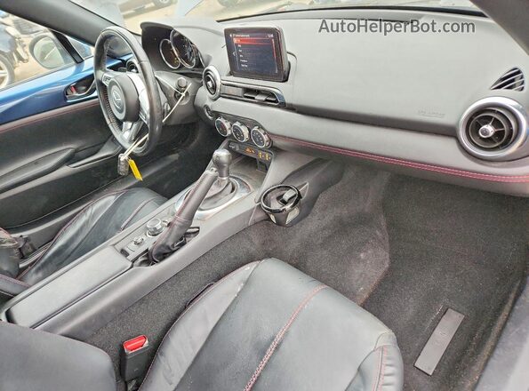 JM1NDAM77J0204478 2018 MAZDA MX-5 Синий Вид панели приборов
