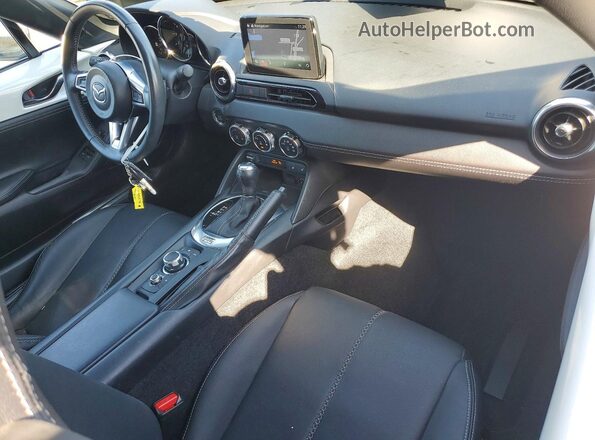 JM1NDAM77N0508948 2022 MAZDA MX-5 White Vista del salpicadero
