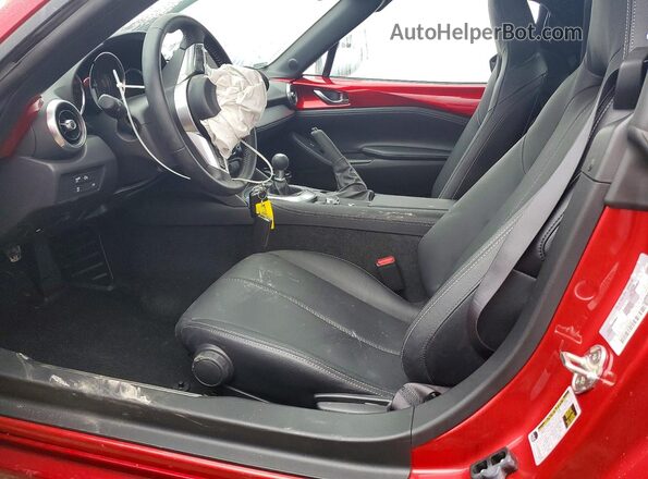 JM1NDAM7XR0608564 2024 MAZDA MX-5 Red Vista interior delantera