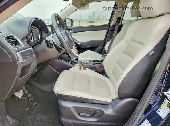 JM3KE2DY4G0809735 2016 MAZDA CX-5 Синий Вид салона спереди