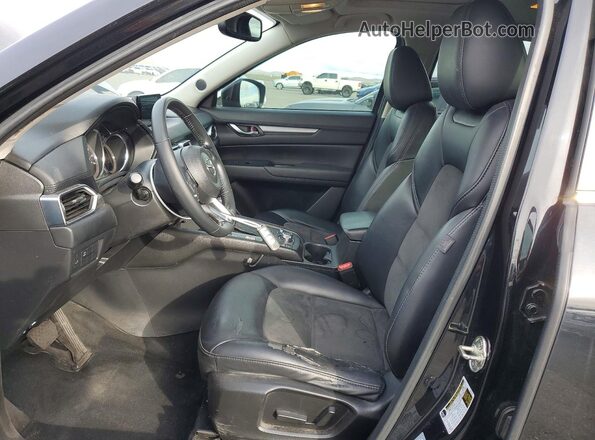 JM3KFACL1H0224898 2017 MAZDA CX-5 Черный Вид салона спереди