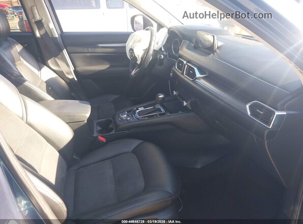 JM3KFACM7K1541000 2019 MAZDA CX-5 Blue Front interior view